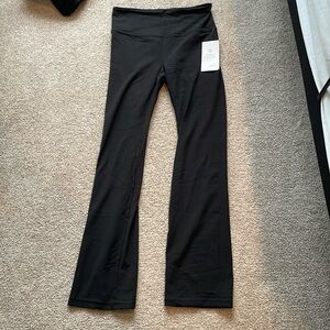 NWT! Athleta Elation Straight Leg Pant